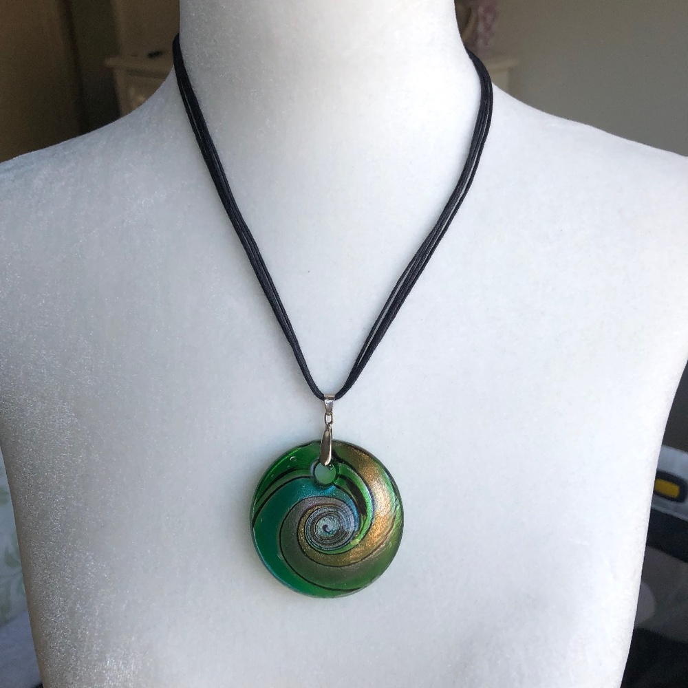2-Inch Diameter Glass Multi-Swirl Colored Necklace